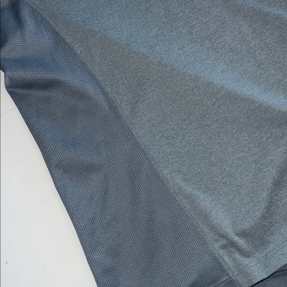 Nike Charcoal Short Sleeve Tee Womens size XL - Picture 6 of 8